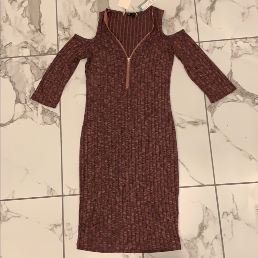 NEW* PAPAYA STORE Shoulder Cut Dress,  Size L